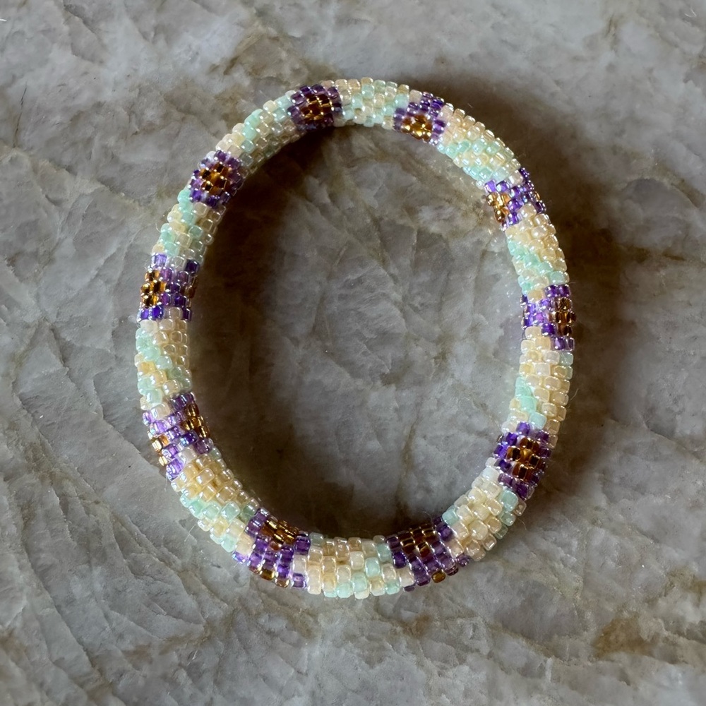 NWOT Sashka Co Beaded Bracelet in Cream and Purple